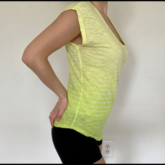 Express short-sleeve yellow striped t-shirt XS - Picture 3 of 6